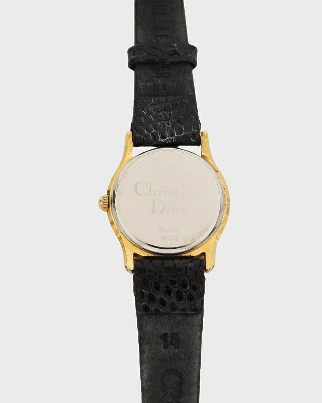 DIOR ラウンドベゼルウォッチ DIOR ラウンドベゼルウォッチ | Hedy