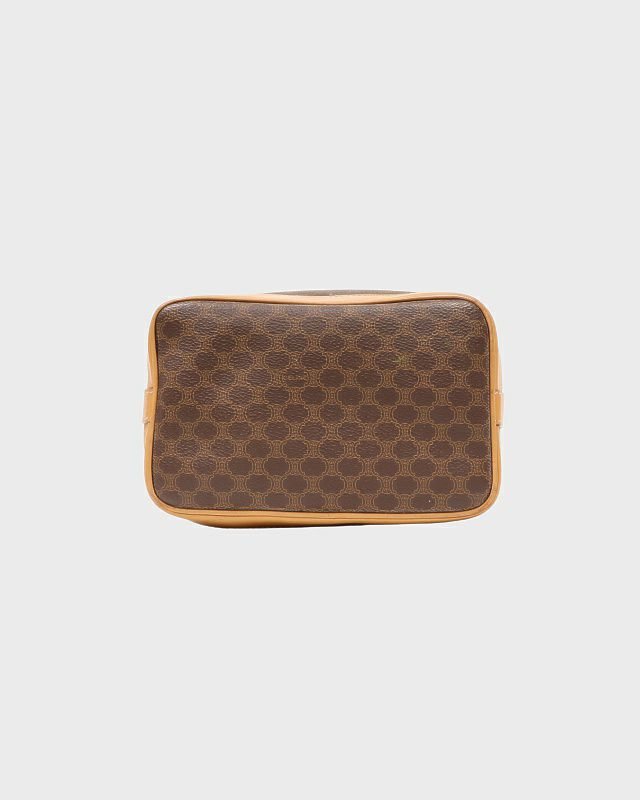 CELINE マカダム柄ブラゾン刻印巾着ショルダーバッグ CELINE マカダム柄ブラゾン刻印巾着ショルダーバッグ | Hedy