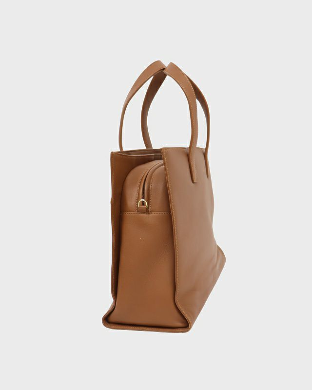 LOEWE アナグラム刻印レザー2Wayバッグ LOEWE アナグラム刻印レザー2Wayバッグ | Hedy