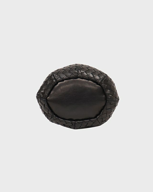 BOTTEGA VENETA イントレチャート巾着チェーンショルダーバッグ BOTTEGA VENETA イントレチャート巾着チェーンショルダーバッグ