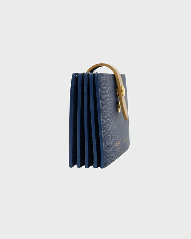 セリーヌ　アコーディオンカードホルダー CELINE （新品・未使用品）セリーヌ アコーディオン カード