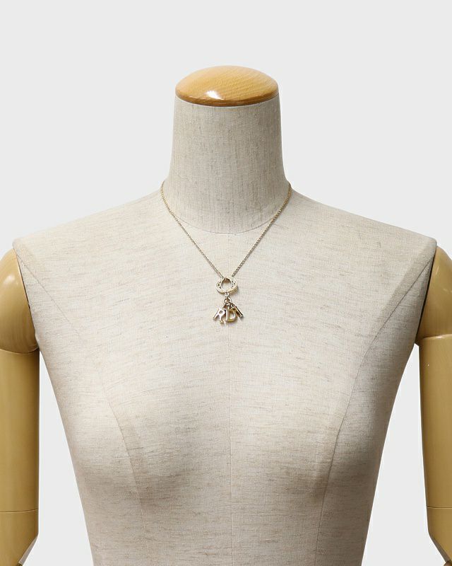 DIOR ロゴチャームネックレス | Hedy