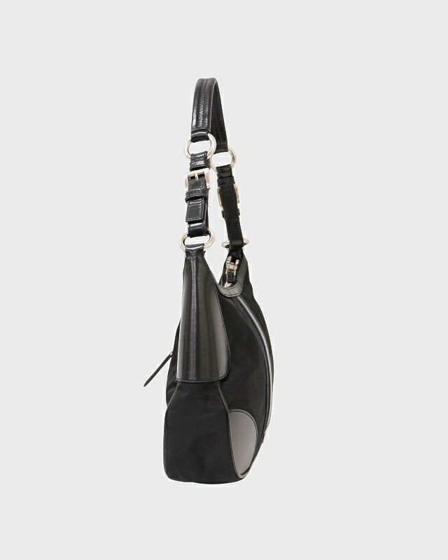 PRADA ナイロン 三角ロゴ ハンドバッグ ワンショルダー PRADAプラダ ワンショルダー ナイロン ハンドバッグ カーキ 三角