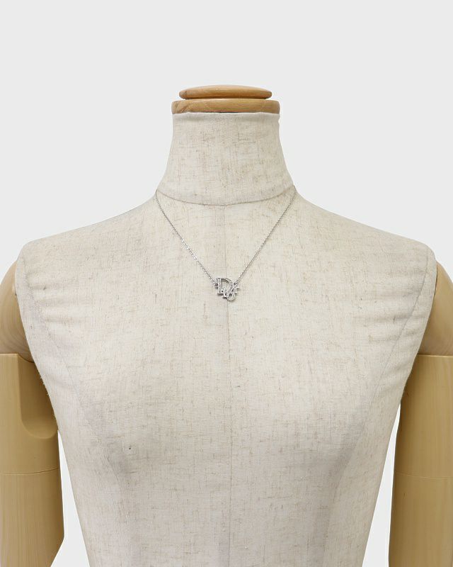 極美品✨ディオール ブローチ 銀 ラインストーン トロッター シルバー ロゴ Christian Dior - Dior ブローチ トロッター ロゴ ヴィンテージ