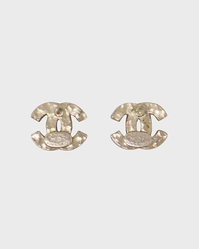 CHANEL COCOラインストーンマイクロピアス | Hedy