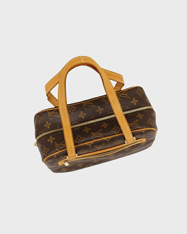 LOUIS VUITTON モノグラム シテMM | Hedy
