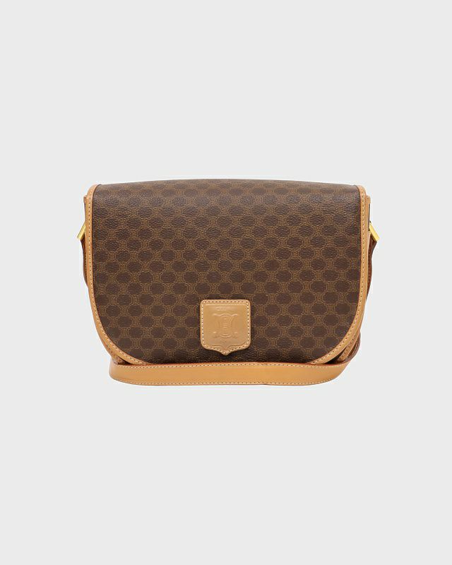 CELINE マカダム柄ブラゾン刻印ショルダーバッグ | Hedy