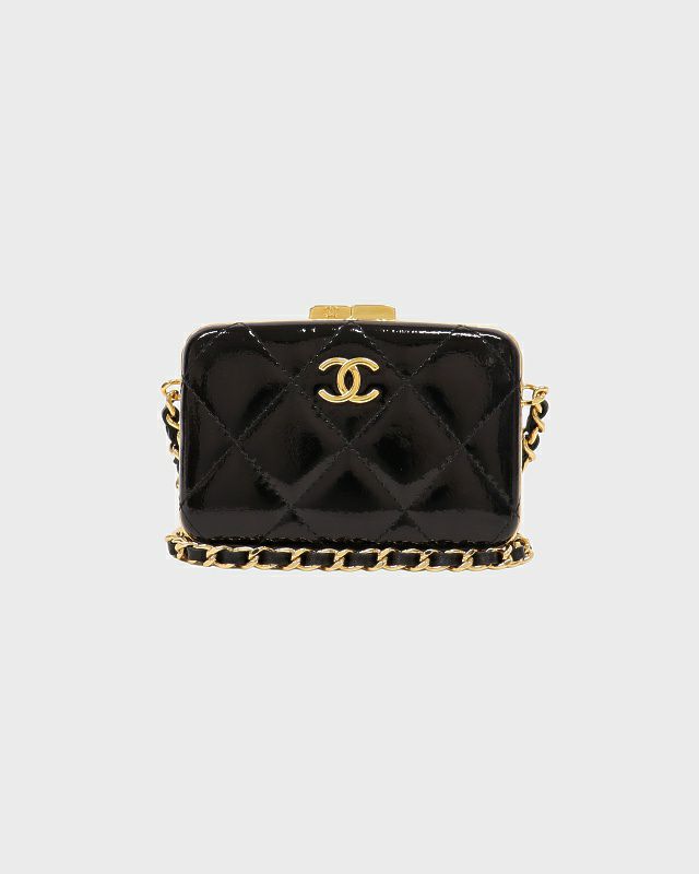 CHANEL マトラッセパテントレザーがま口チェーンショルダー