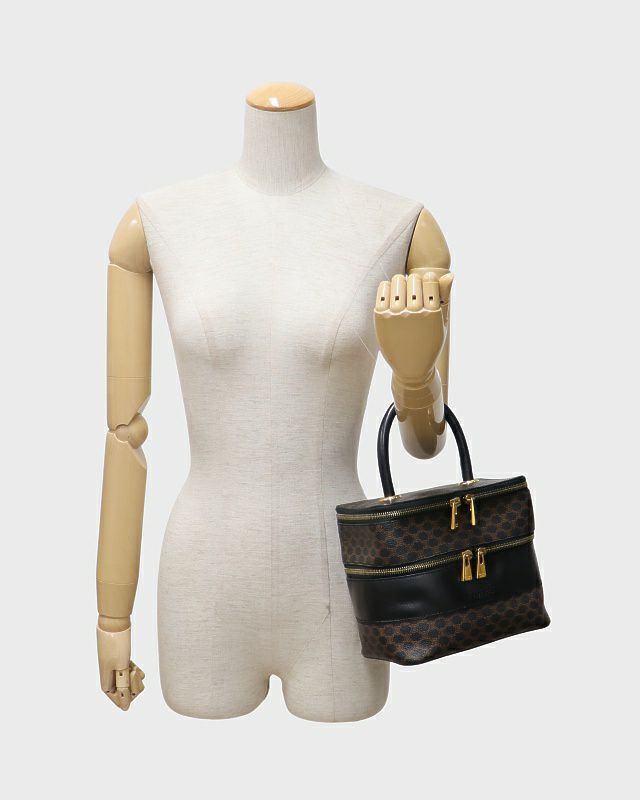 希少!/美品✨CELINE バニティバッグ 2部屋 ハンドバッグ マカダム柄 CELINE マカダム柄ブラゾン刻印バニティ2WAYバッグ