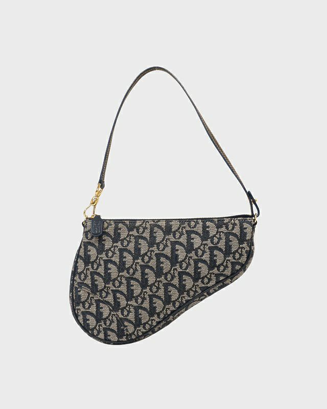 Diorのサドルバッグトロッター ディオール(Dior)ディオール サドルバッグ トロッター