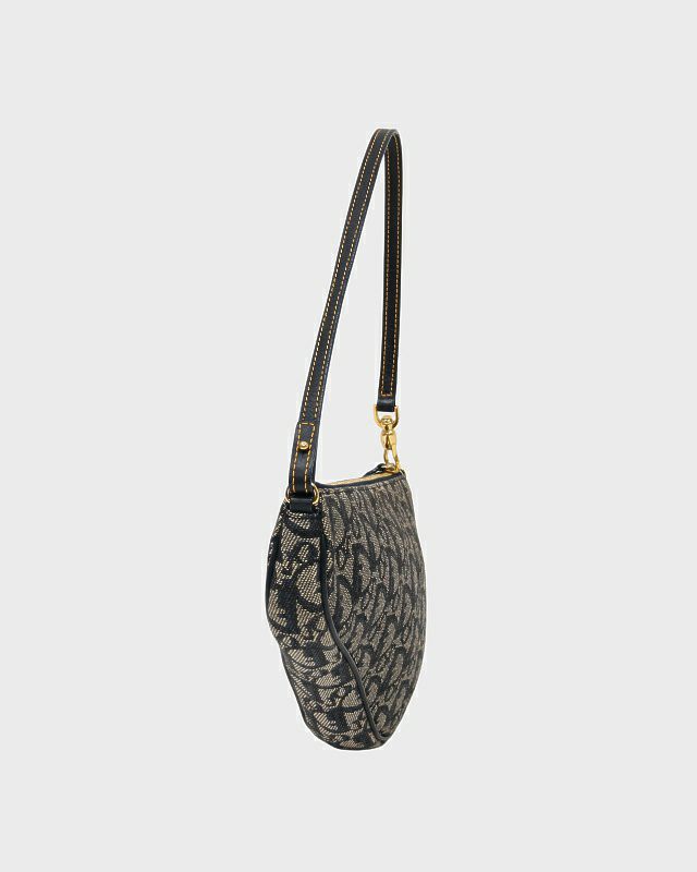 Diorのサドルバッグトロッター ディオール(Dior)ディオール サドルバッグ トロッター