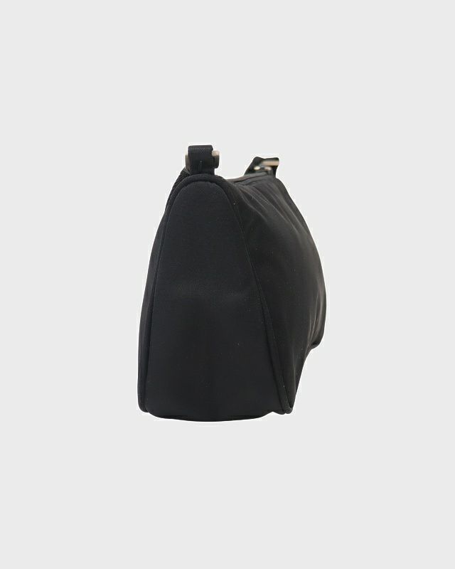 PRADA ワンショルダーバッグ シルバー金具　三角ロゴ PRADA 三角ロゴ金具ナイロンワンショルダーバッグ | Hedy