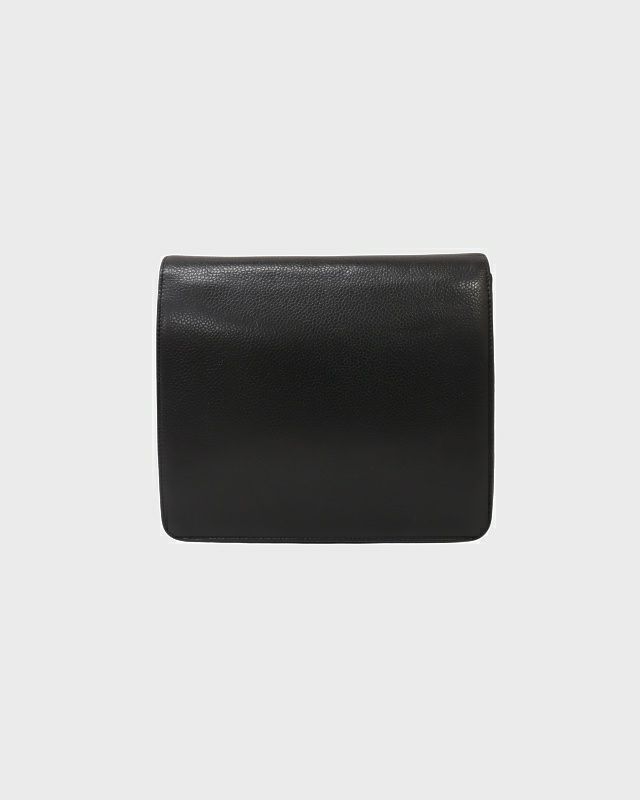 Dior ブラックレザーショルダーバッグ　2025 Dior ブラックレザーショルダーバッグ2025