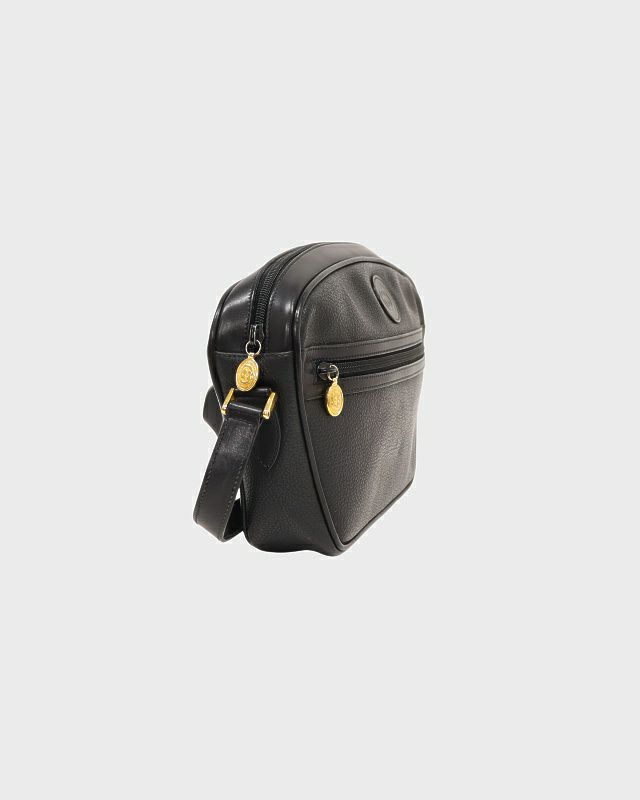 GUCCI インターロッキングレザーショルダーバッグ | Hedy