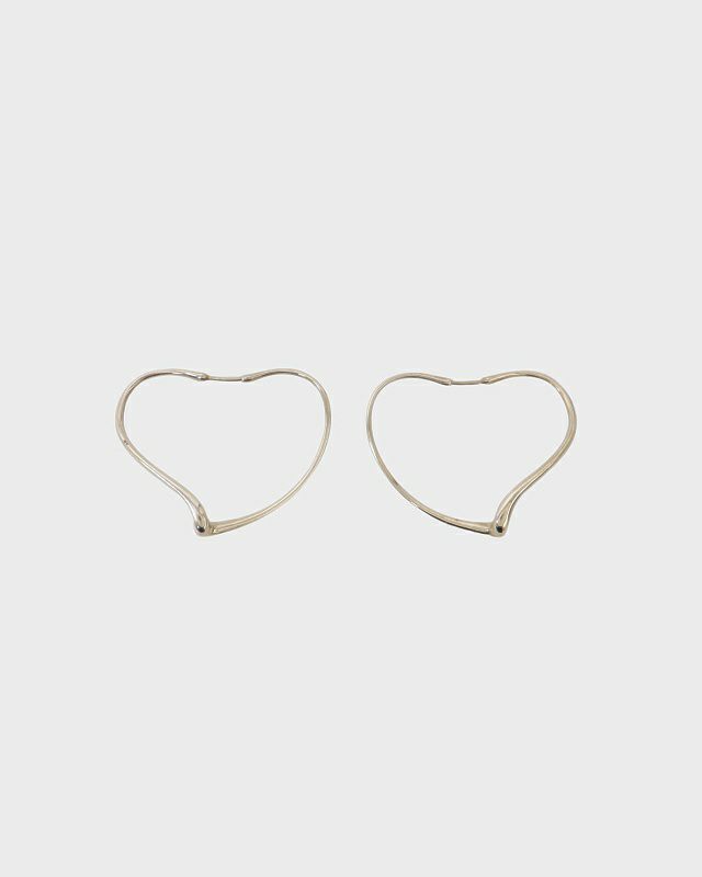 Tiffany & Co. カットハートフープ ピアス Tiffany & Co] オープンハート フープピアス サイズS 武井咲