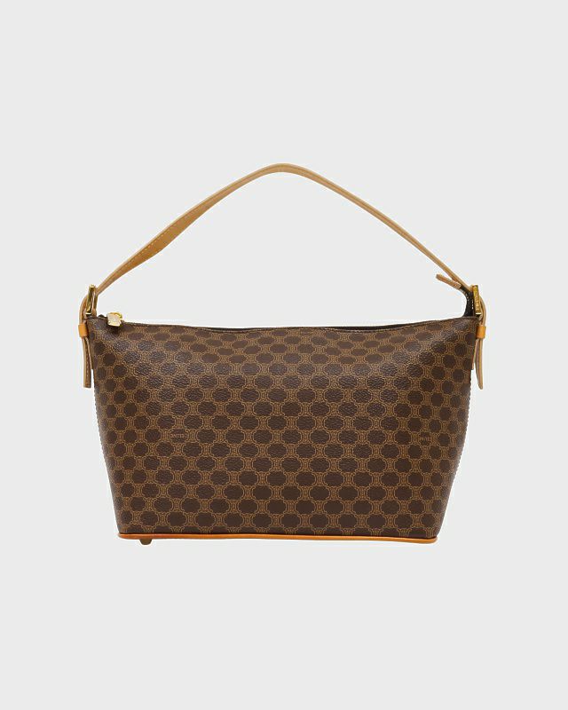 【極美品】CELINE セリーヌ マカダム ワンショルダーバッグ 3日連続CELINEご紹介！【CELINE/セリーヌ】マカダム柄ワン