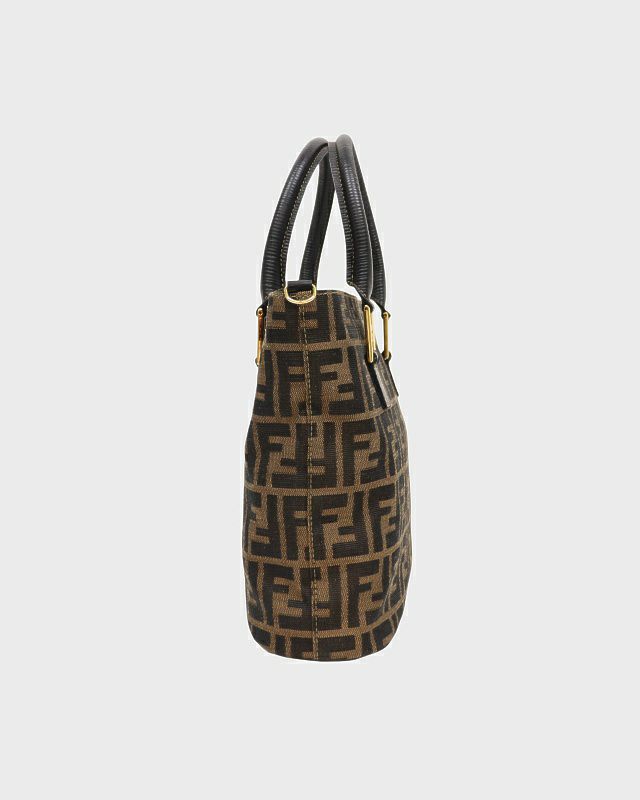 FENDI ズッカ柄　ハンドバッグ FENDI ズッカ柄ハンドバッグ