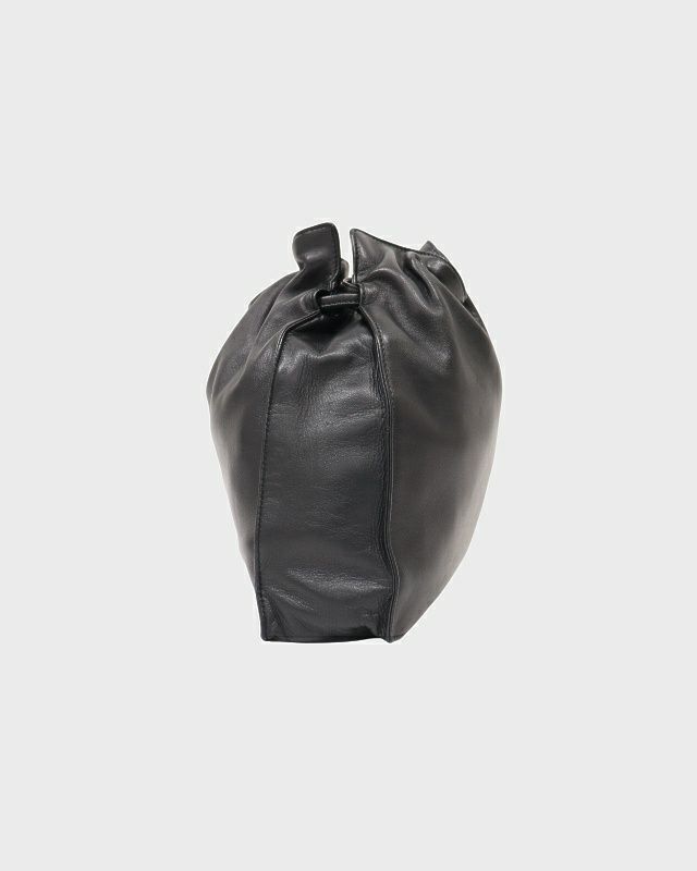 LOEWE アナグラムレザーショルダーバッグ | Hedy