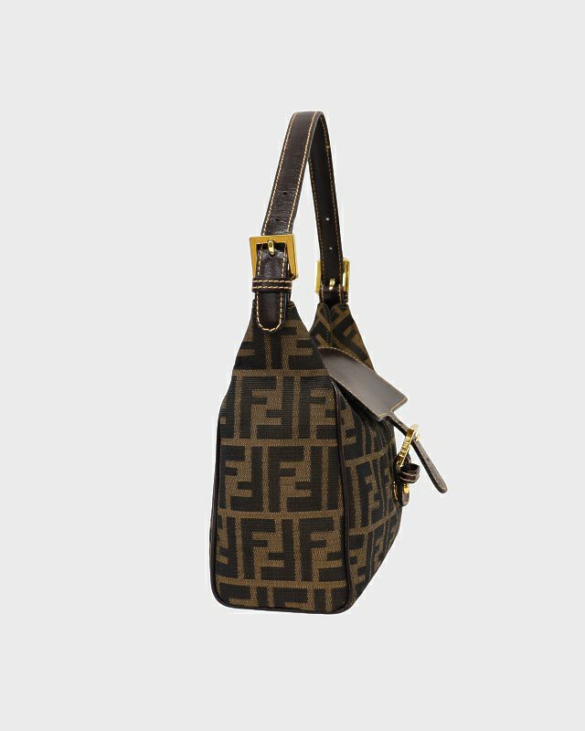 Fendi ズッカ柄　ワンハンドバッグ　ハーフムーン fit=scale-down,w=1200