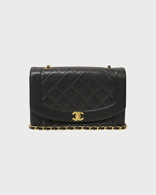 CHANEL マトラッセダイアナフラップターンロックチェーンショルダー