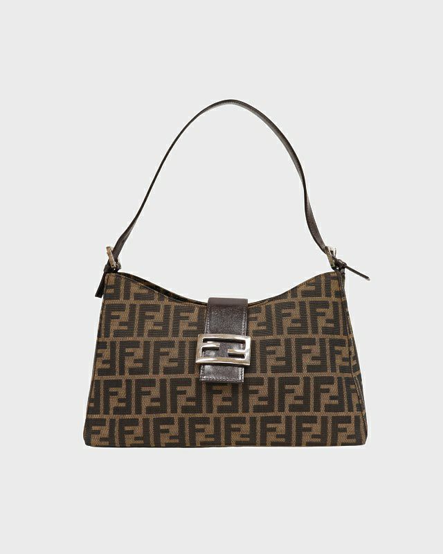FENDI ズッカ　ナイロンキャンバス　ブラック　レザー　ワンショルダーバッグ FENDI ズッカ ワンショルダーバッグ レザー キャンバス