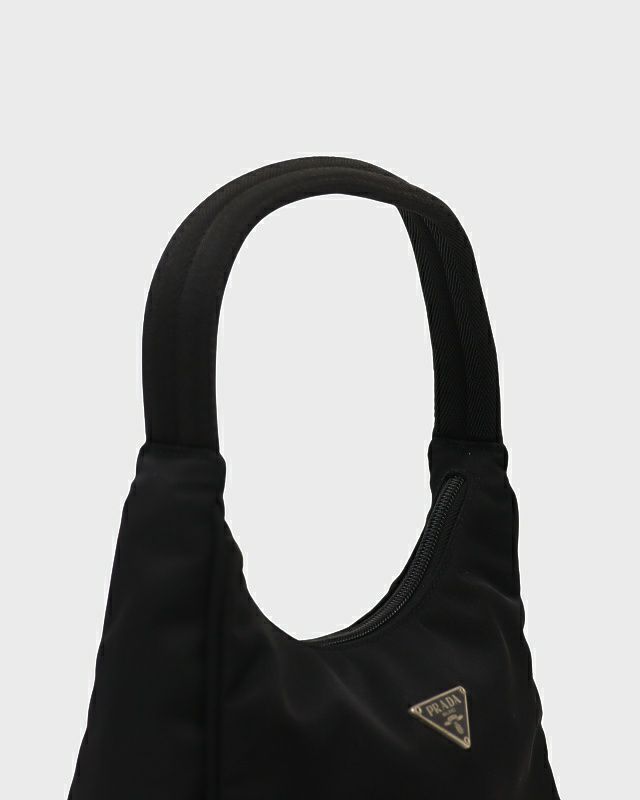 PRADA 三角ロゴ金具ナイロンハンドバッグ | Hedy
