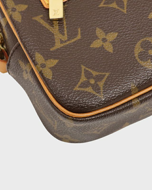 LOUIS VUITTON モノグラム ポシェット・シテ | Hedy