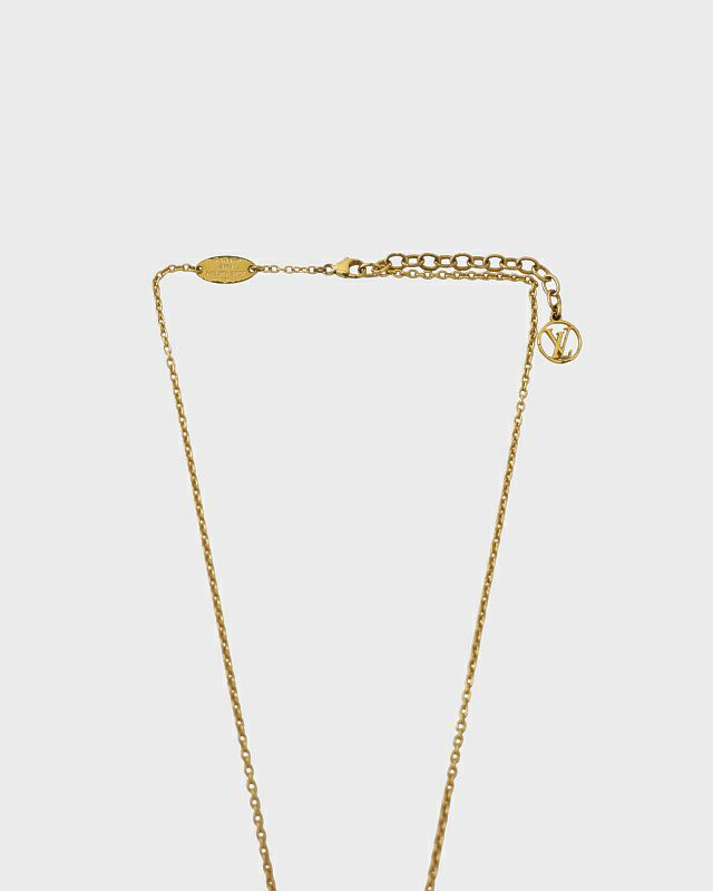LOUIS VUITTON エッセンシャルVネックレス | Hedy